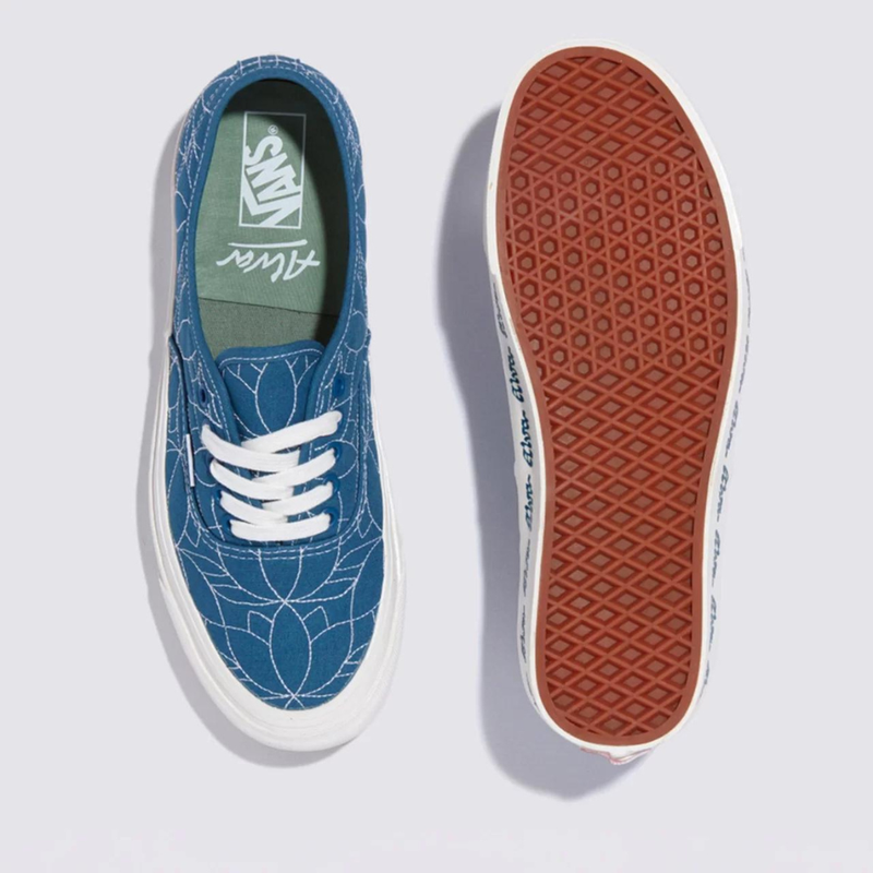Tênis Vans Authentic 44 DX x Alva Skates x Anaheim Factory