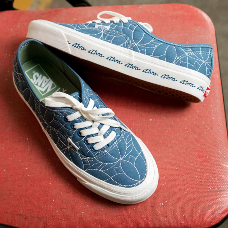 Tênis Vans Authentic 44 DX x Alva Skates x Anaheim Factory
