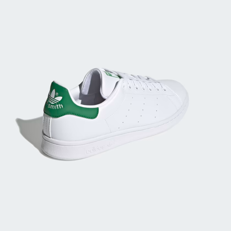 Tênis Adidas Originals Stan Smith – Elegância e Versatilidade