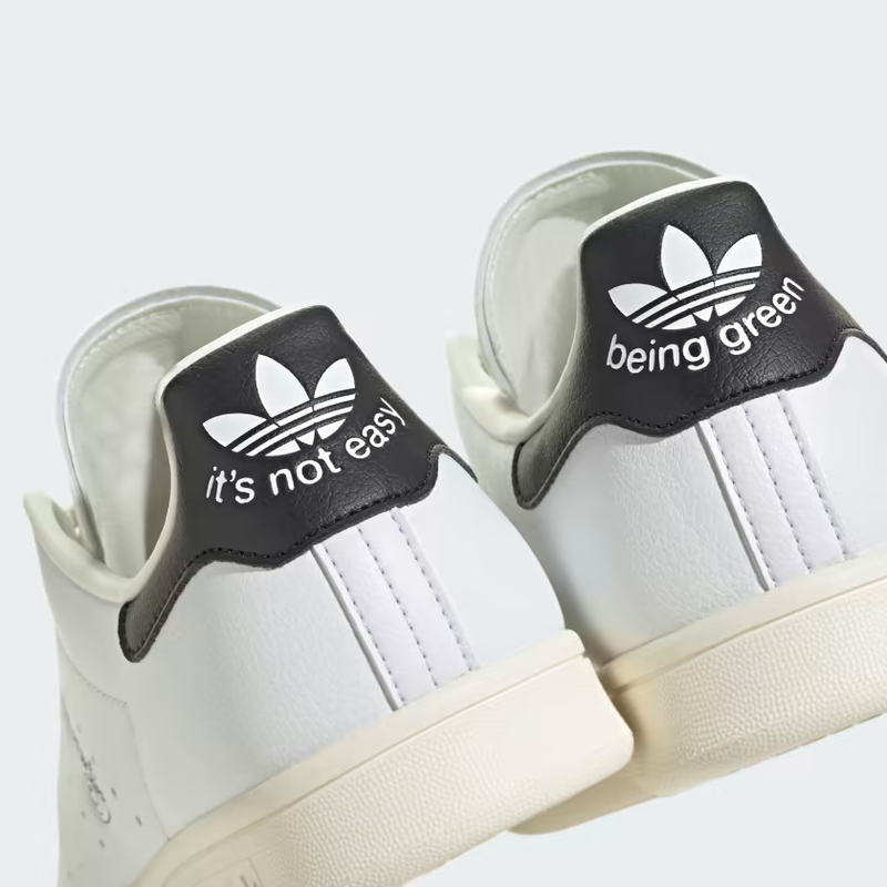Tênis Adidas Disney Kermit Stan Smith