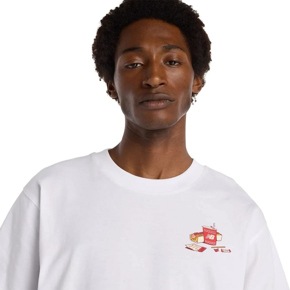 camiseta new balance spectator off white 3