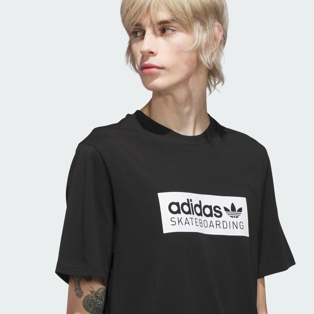 camiseta adidas skateboarding logo preta 3