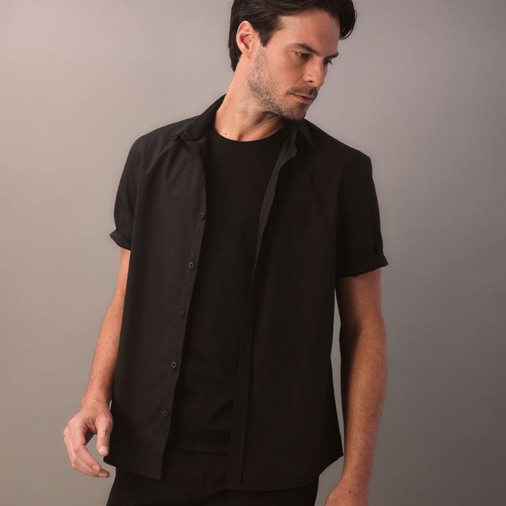 camiseta calvin klein gola careca solid liquid preto 2