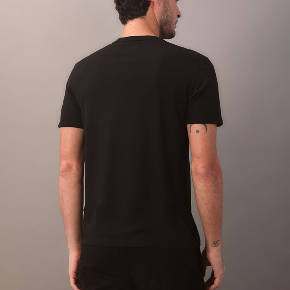 camiseta calvin klein gola careca solid liquid preto 3
