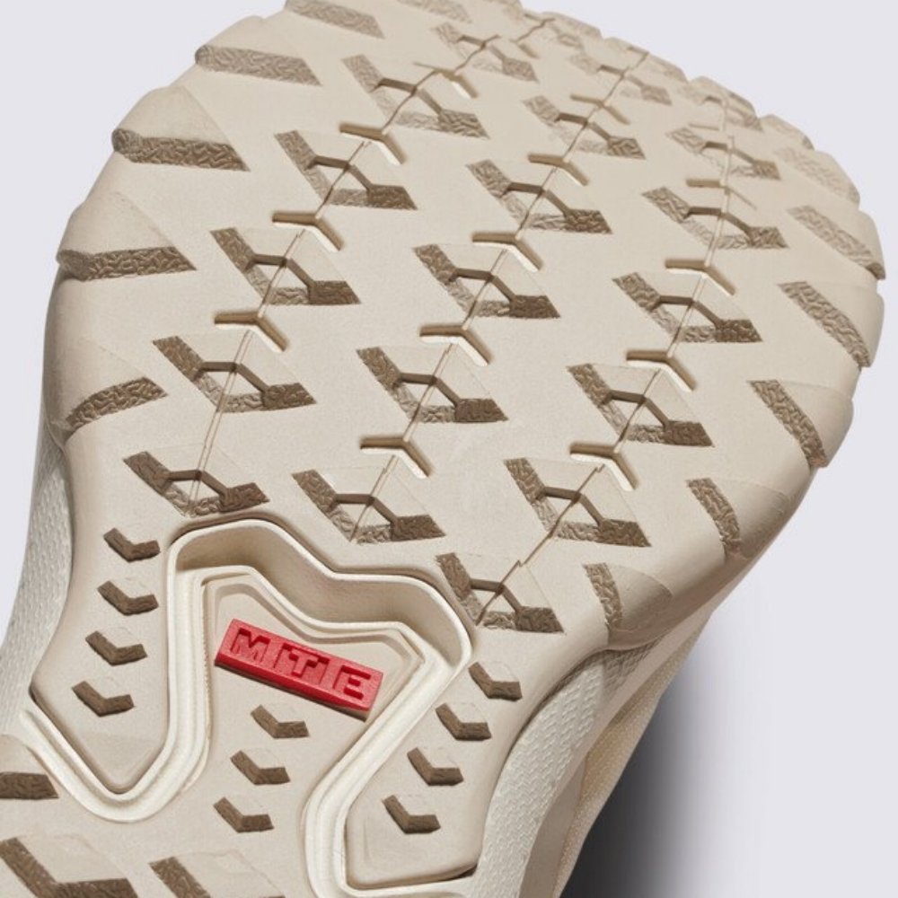 tenis vans crosspath mte marshmallow v1003550985