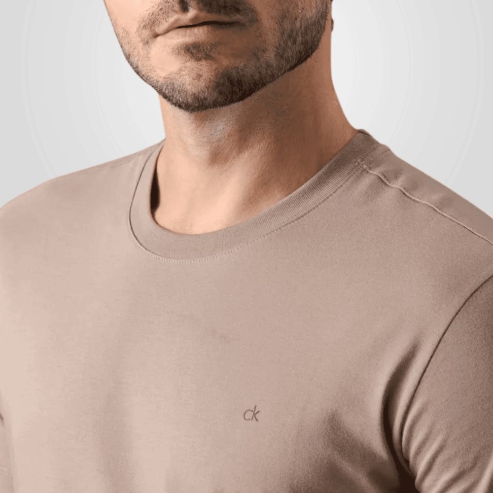 camiseta calvin klein meia malha cksm108 bege4