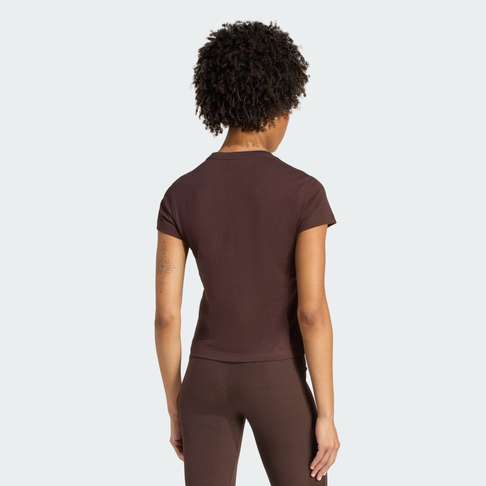 camiseta adidas essentials slim marrom 2