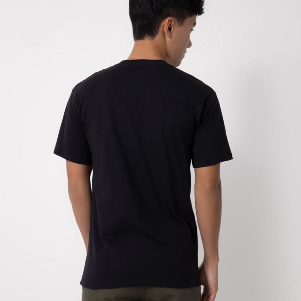 camiseta vans core basics preta 2