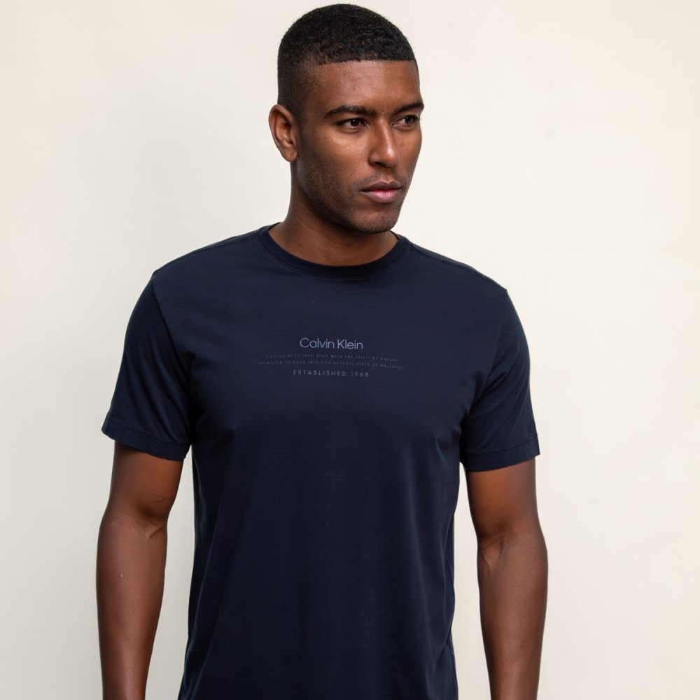 camiseta calvin klein winter flowers marinho 3