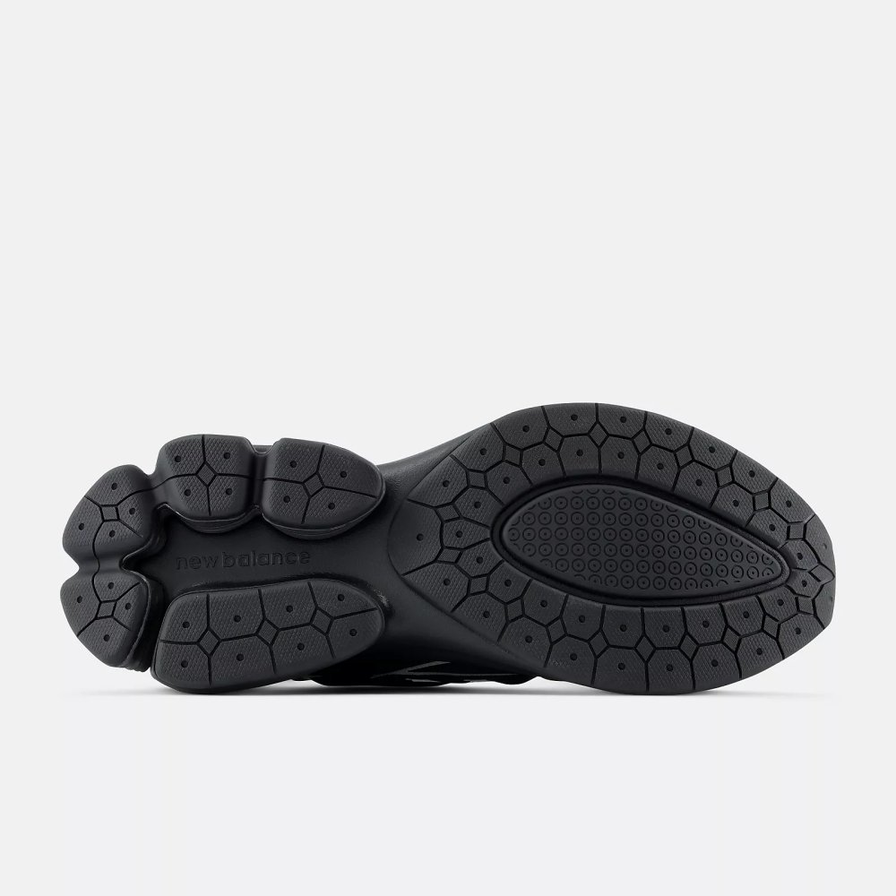 tenis new balance 5030 preto 3