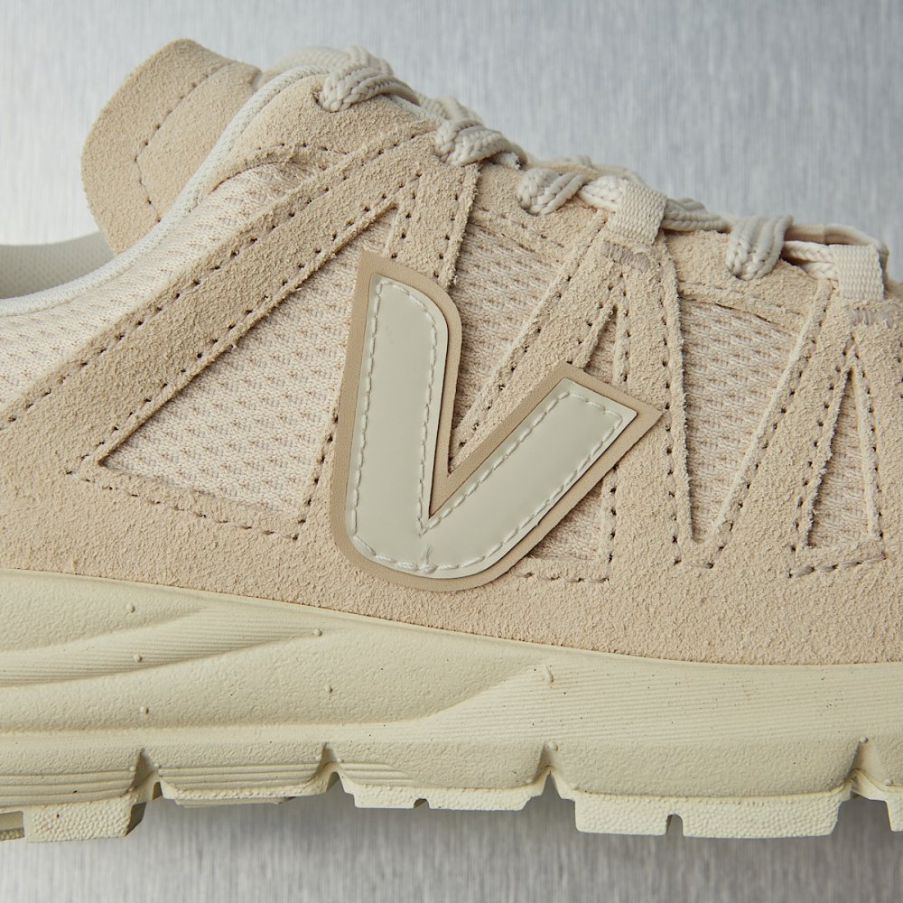 tenis veja salar alveomesh pierre oat areia 3