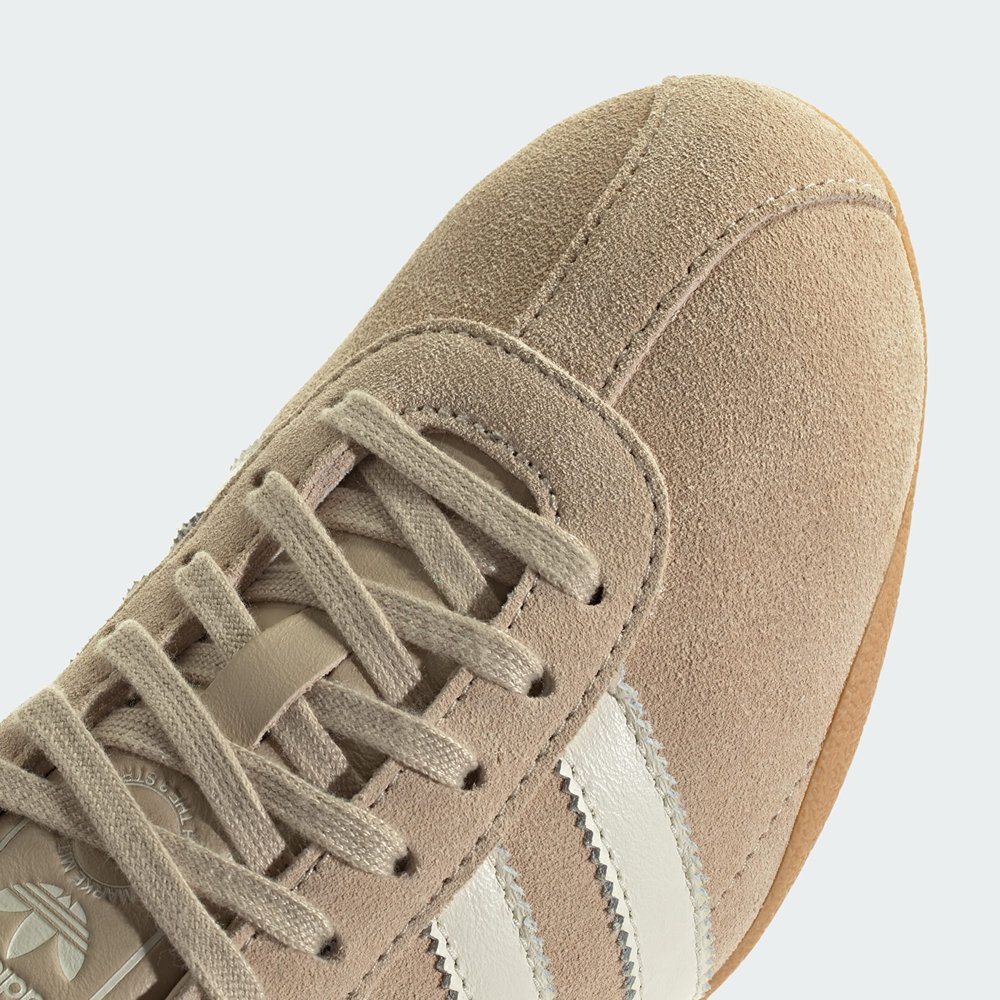 tenis adidas tokyo bege 1