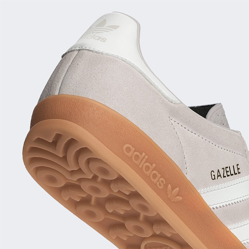 tenis adidas gazelle indoor off white 1