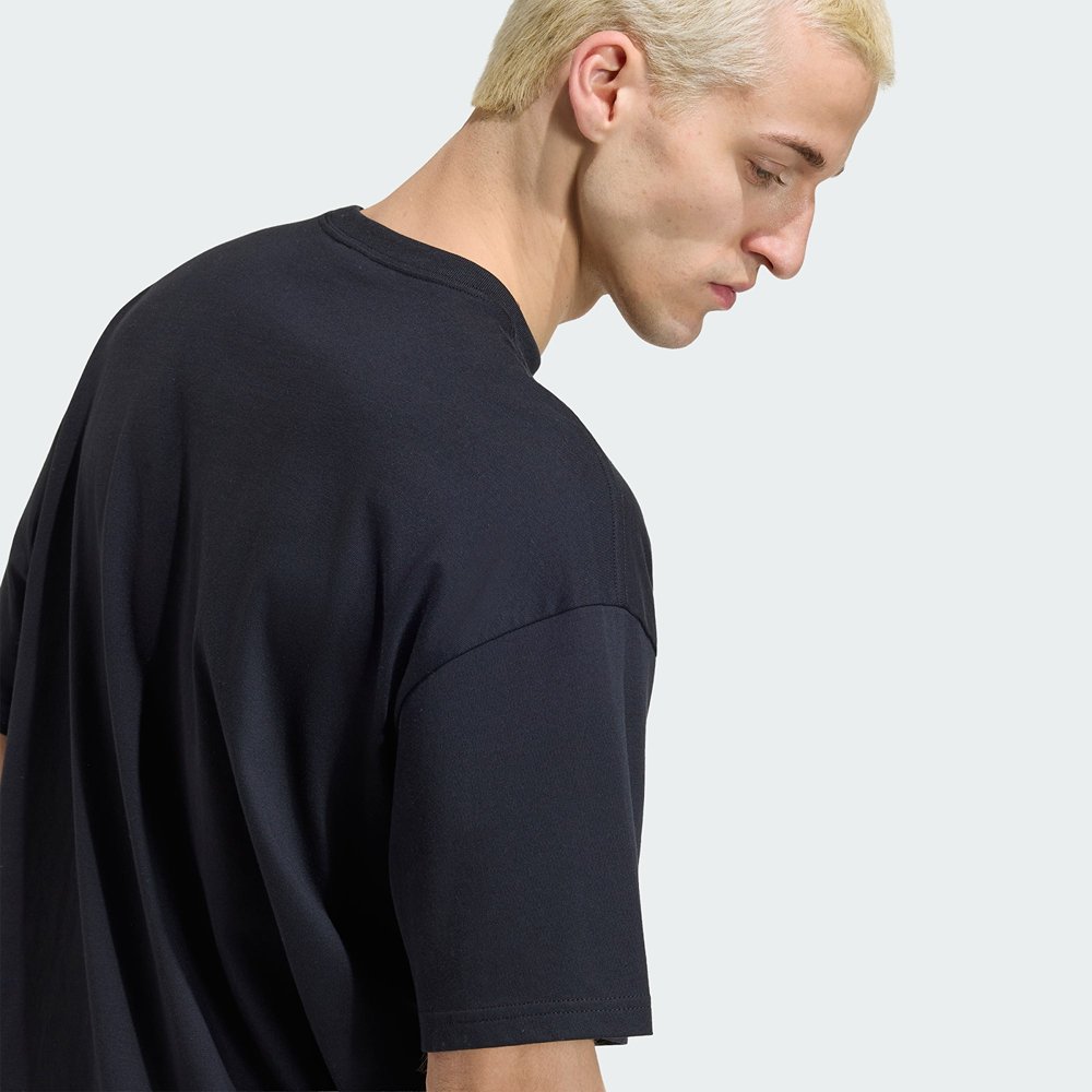 camiseta adidas ombros caidos modelagem folgada trefoil essentials preto 1
